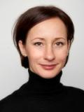 RÉCZEG ERIKA