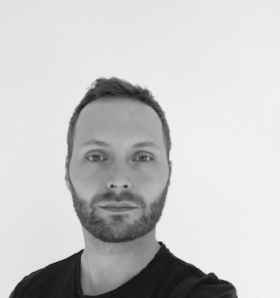 Dr Kovács Erik