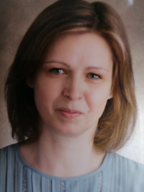 Pécsi Anita