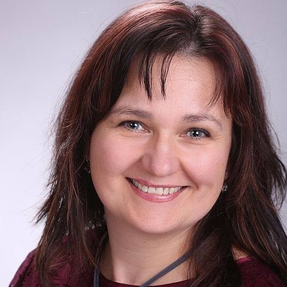 Eszter Békési